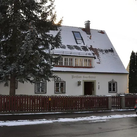 Haus Gertrud 2* Донаувёрт