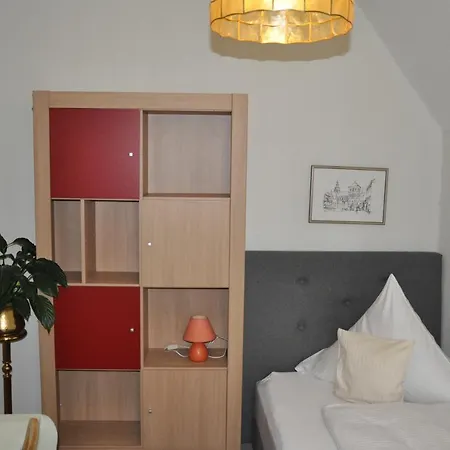Haus Gertrud 2* Донаувёрт